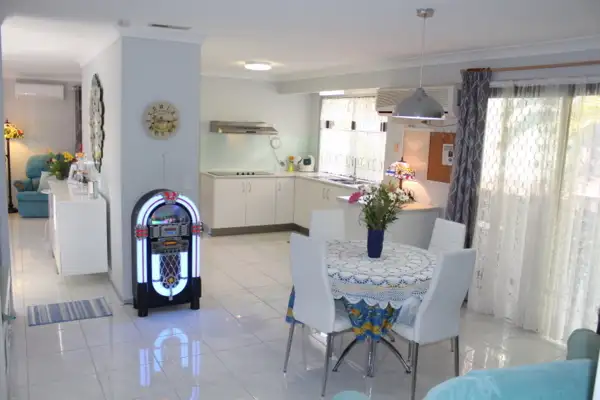 Main view of Homely house listing, 32 Jabiluka Drive, Highland Park QLD 4211