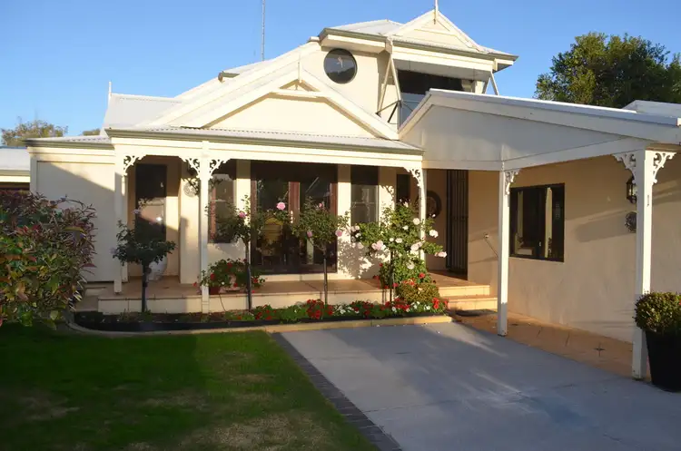 1 Buswell Street, East Bunbury WA 6230