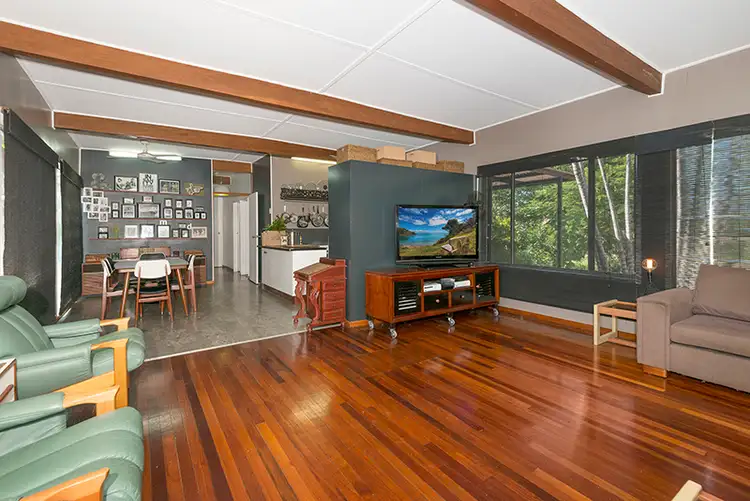 20 Silky Oak street, Kirwan QLD 4817