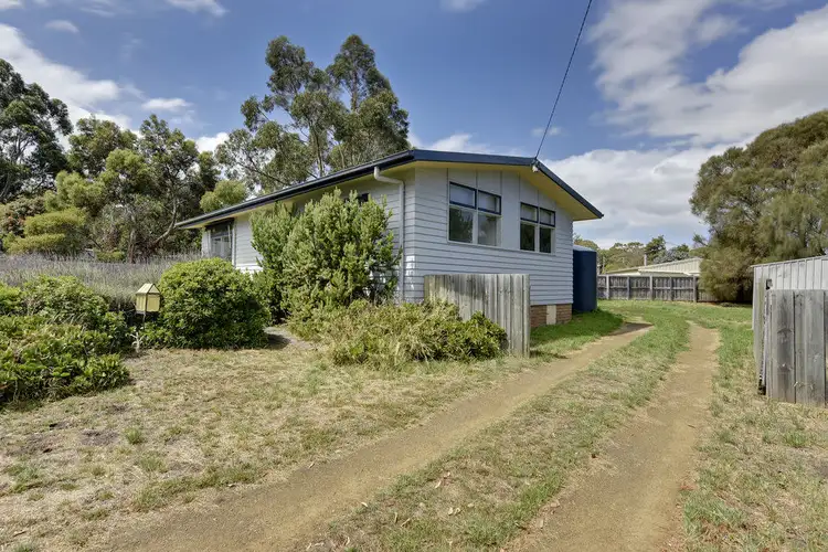 10 Young Street, Carlton TAS 7173