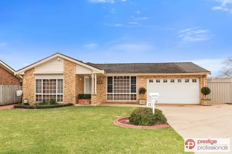 22 Burdekin Court, Wattle Grove NSW 2173