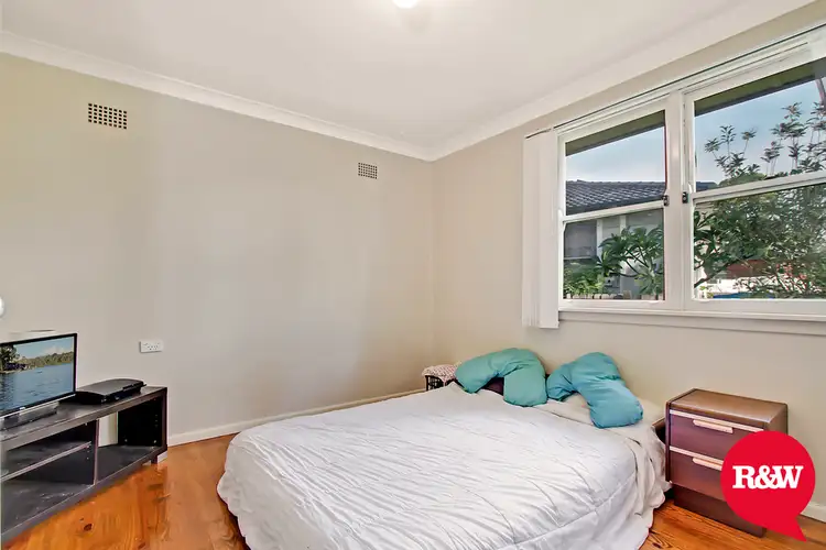 Fifth view of Homely house listing, 3 Tonga Place, Lethbridge Park NSW 2770