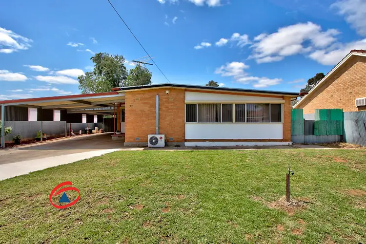 27 Lockerley Street, Elizabeth Vale SA 5112