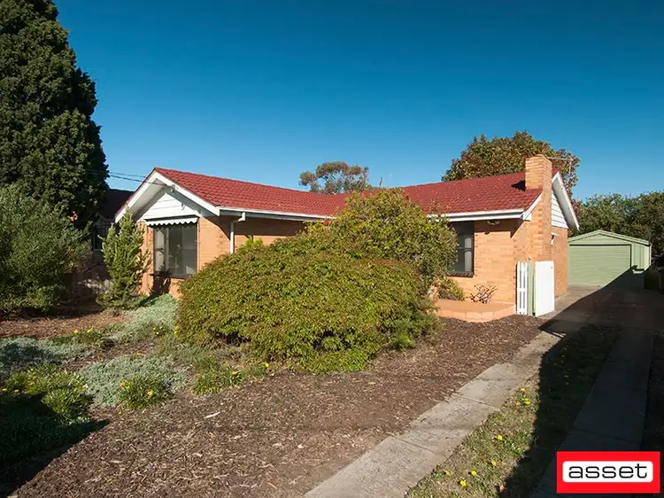 24 Armstrongs Road, Seaford VIC 3198