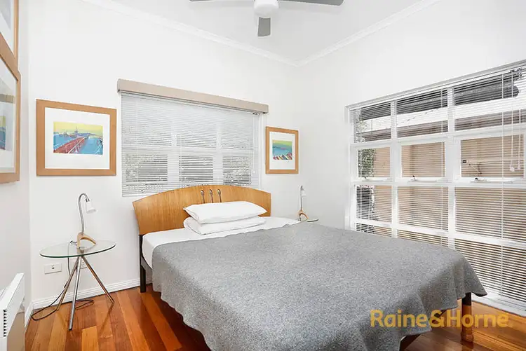 Sixth view of Homely townhouse listing, 8 Parade Square, Maribyrnong VIC 3032