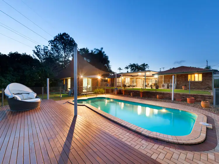 10 Parkway Road, Daisy Hill QLD 4127