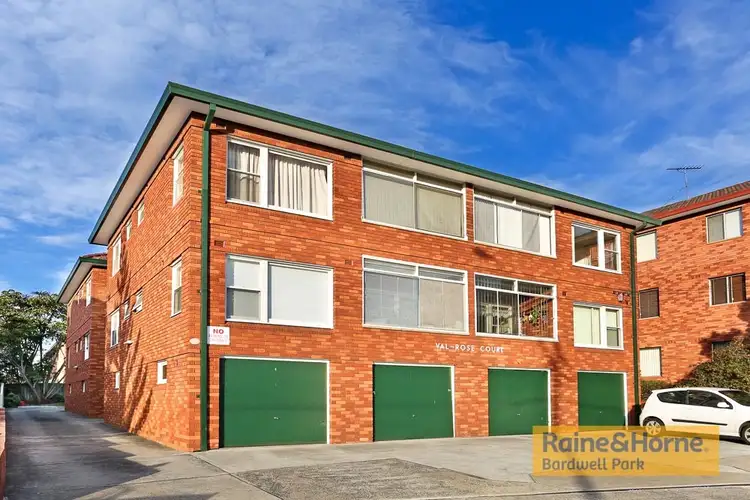 2/1 Bonds Road, Riverwood NSW 2210