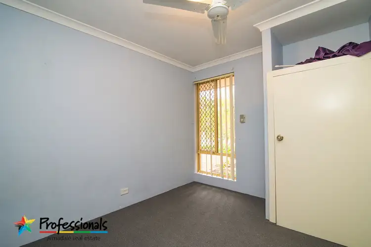 Seventh view of Homely house listing, 2 Eaglehawk Grove, Brookdale WA 6112