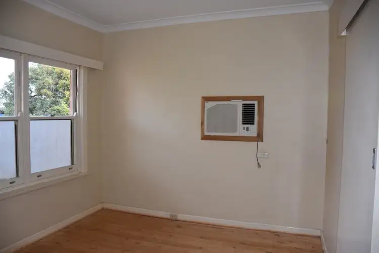 Fourth view of Homely house listing, 73 Venn Avenue, Bordertown SA 5268