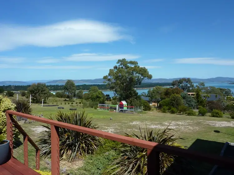 Third view of Homely house listing, 6 Perry Court, Lewisham TAS 7173