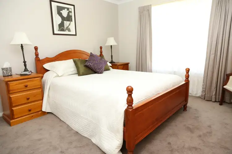 Sixth view of Homely house listing, 8 Foster Place, Griffith NSW 2680