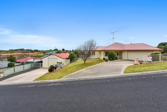 Second view of Homely house listing, 3 Henley Street, Mount Gambier SA 5290