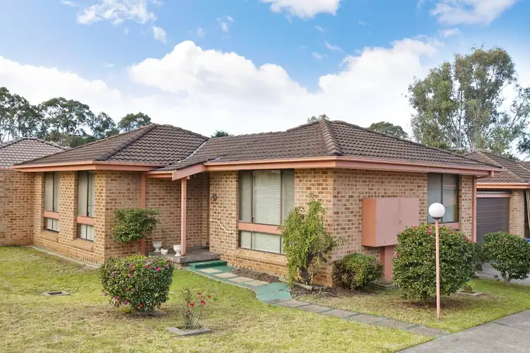 9/65 Fuchsia Crescent, Macquarie Fields NSW 2564