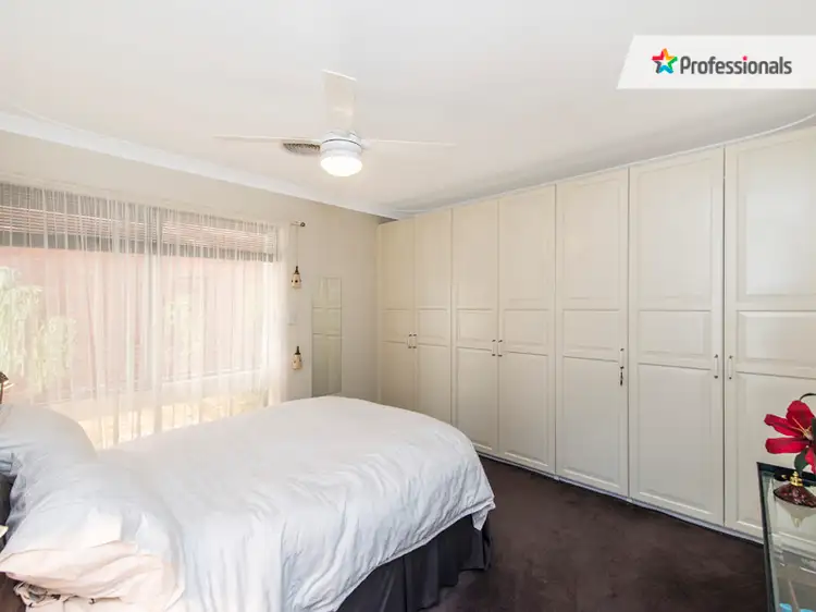 6 Panorama Dve, Kelmscott WA 6111