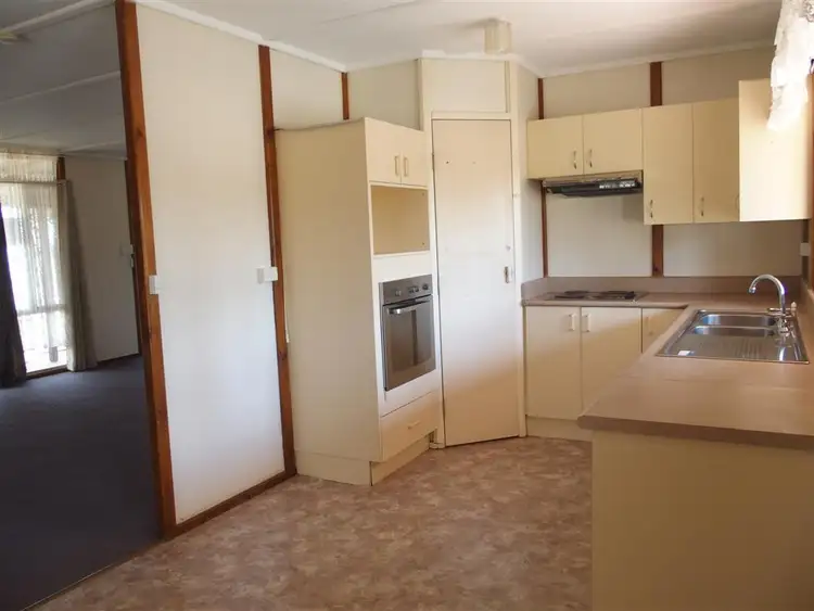 Fifth view of Homely house listing, 13 Edgewood Drive, Emerald QLD 4720