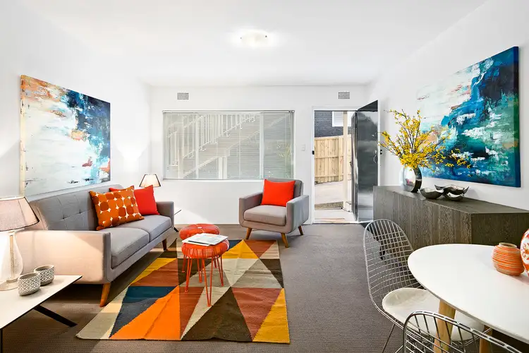 2/196 Ocean Street, Narrabeen NSW 2101