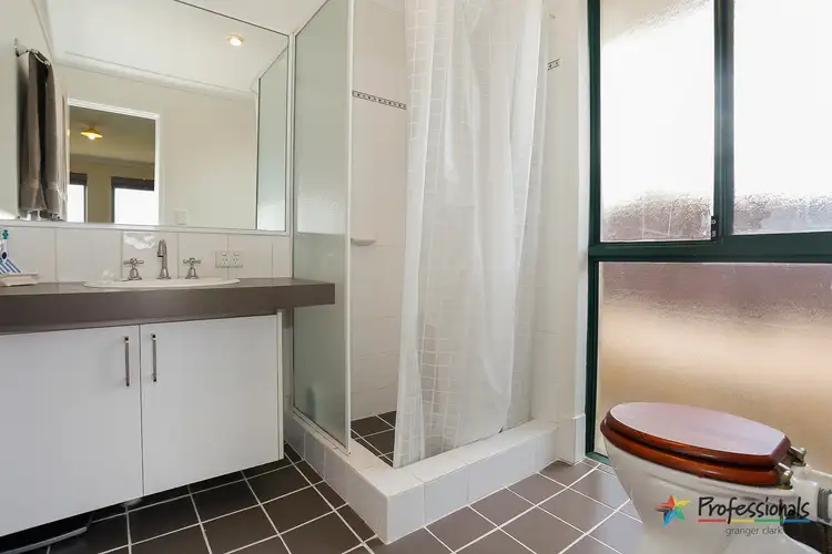 Fourth view of Homely house listing, 20 Thundelarra Ave, Ellenbrook WA 6069