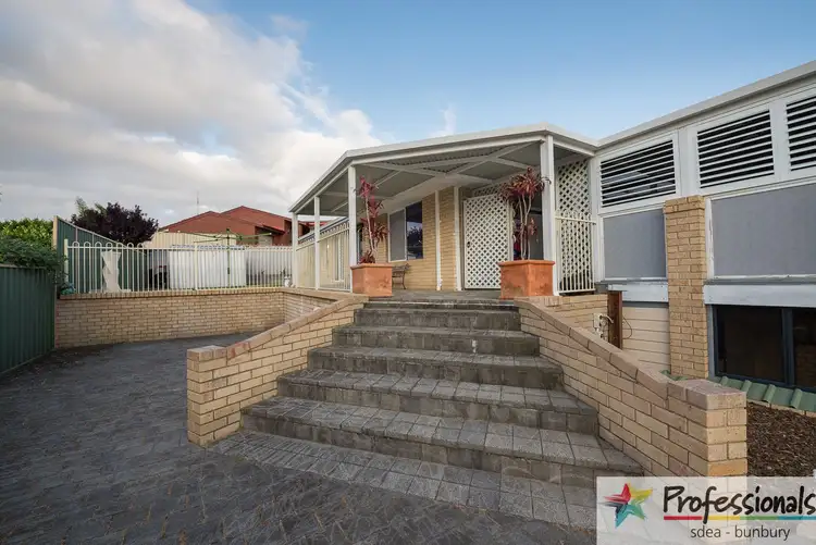 Fourth view of Homely house listing, 2 Rogers Close, Australind WA 6233
