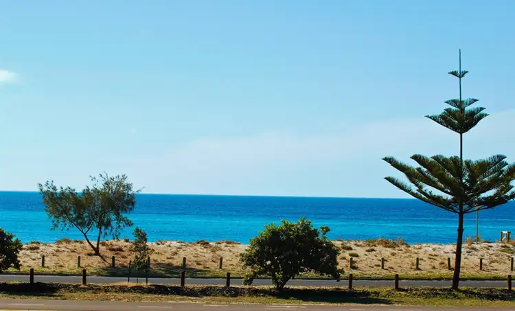872 Geographe Bay Road, West Busselton WA 6280