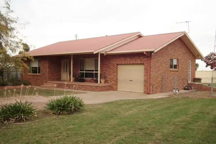 617 Macedone Road, Yoogali NSW 2680