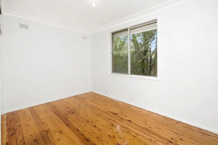 Fourth view of Homely house listing, 10 MCKILLOP RD, Beacon Hill NSW 2100
