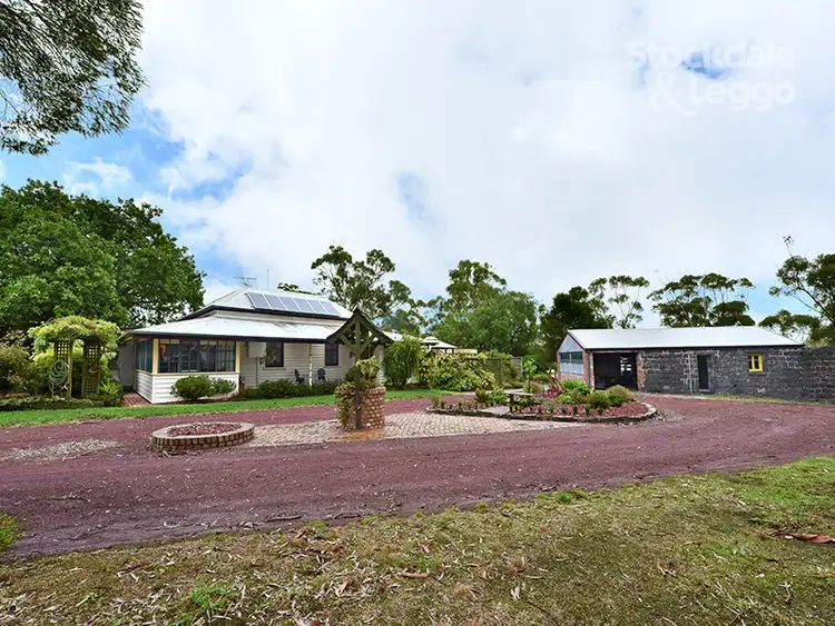 Sixth view of Homely house listing, 30 Farleigh Court, Mickleham VIC 3064