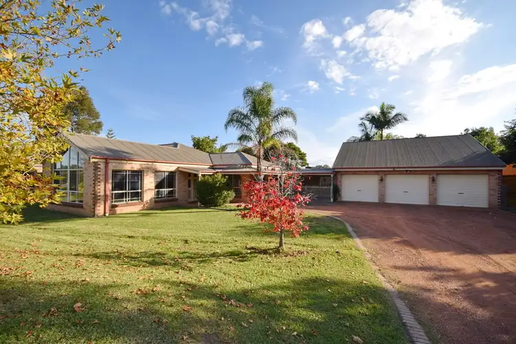 16 Kongoola Avenue, Cambewarra NSW 2540