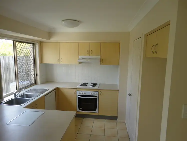 Third view of Homely townhouse listing, 16/25 Lang, Sunnybank Hills QLD 4109