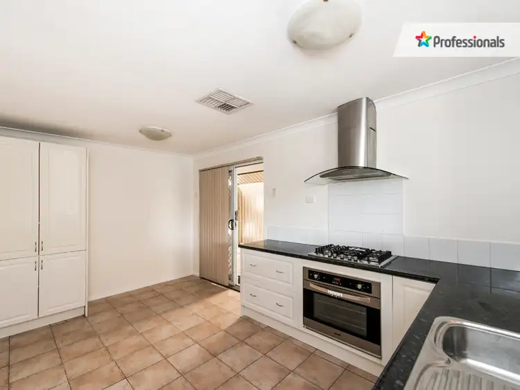 Sixth view of Homely house listing, 9 Newborough PL, Huntingdale WA 6110