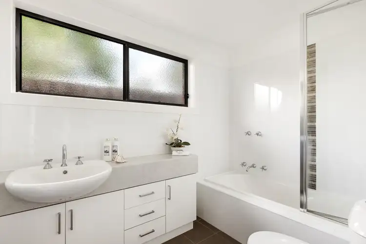 Sixth view of Homely unit listing, 5A Mather Close, Croydon VIC 3136