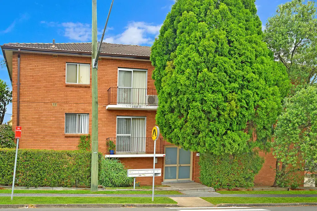 Main view of Homely unit listing, 1/12 Coulter Street, Gladesville NSW 2111