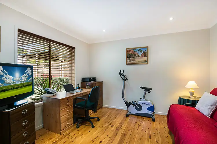 Fourth view of Homely house listing, 8A Owen Street, Mount Lofty QLD 4350