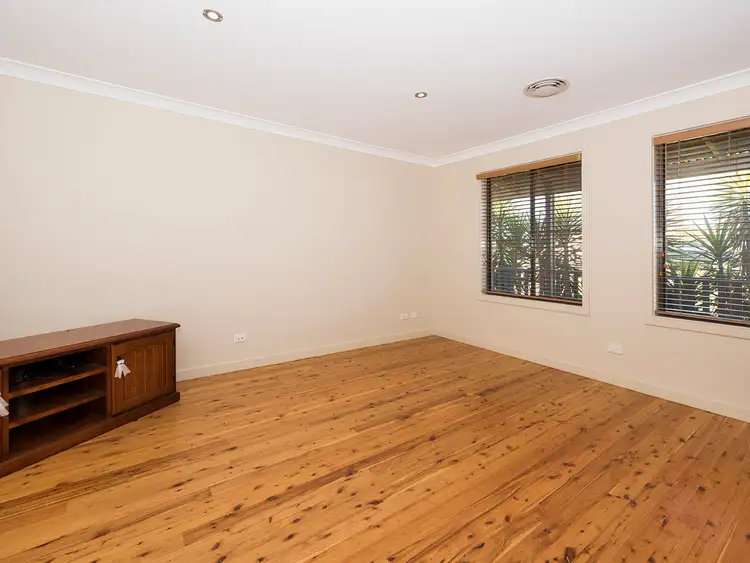 Sixth view of Homely house listing, 5 Tennant Close, Mudgee NSW 2850