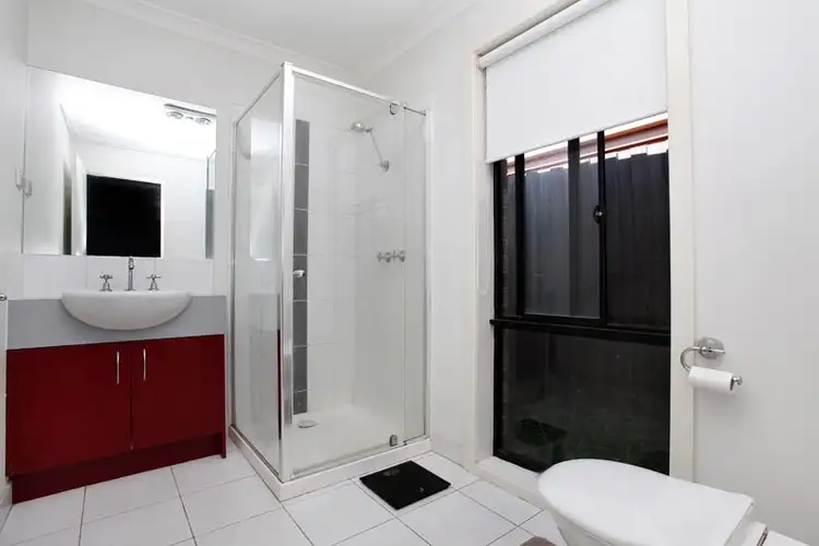 Fifth view of Homely house listing, 7 Begg Avenue, Truganina VIC 3029