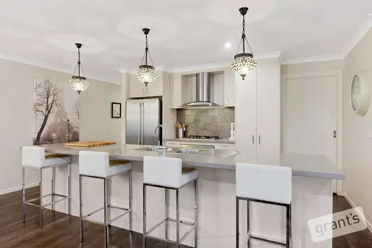 14a Coniston Avenue, Berwick VIC 3806