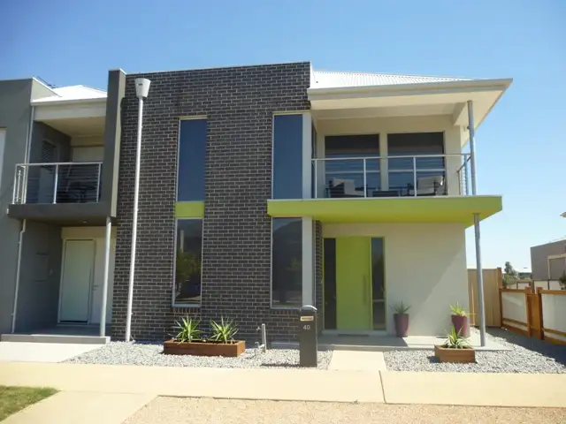 40 Broadway, Burnside VIC 3023