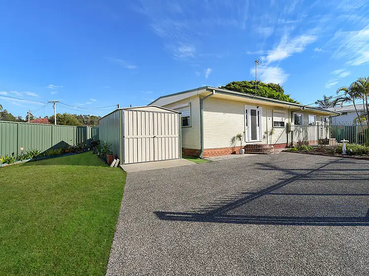 1/2 Alexander Pl, Swansea NSW 2281