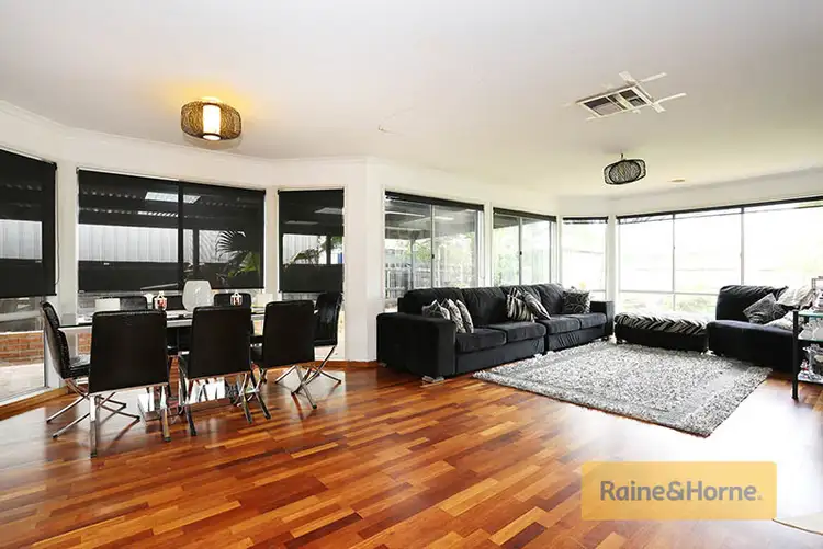Sixth view of Homely house listing, 10 Huntingdale Court, Craigieburn VIC 3064