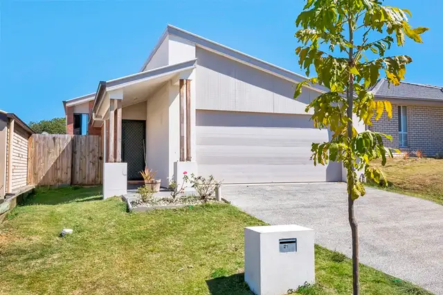 21 Biella Court, Leichhardt QLD 4305