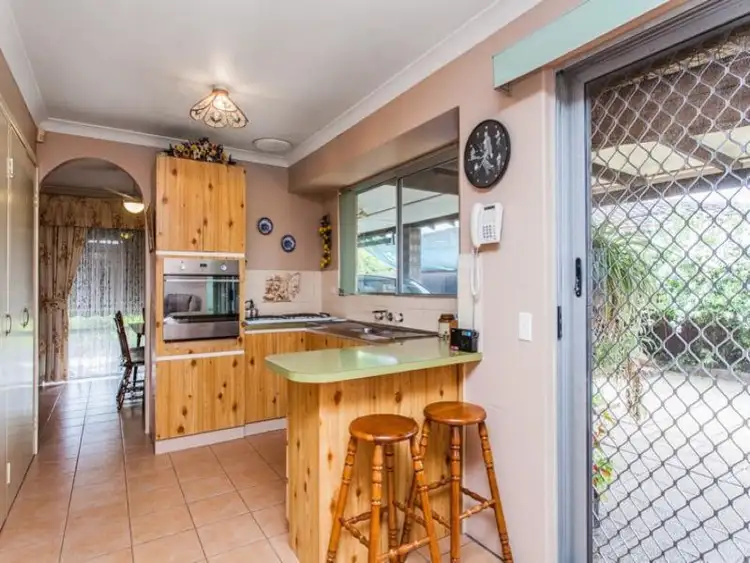 Sixth view of Homely house listing, 7 Ivanhoe Place, Gosnells WA 6110