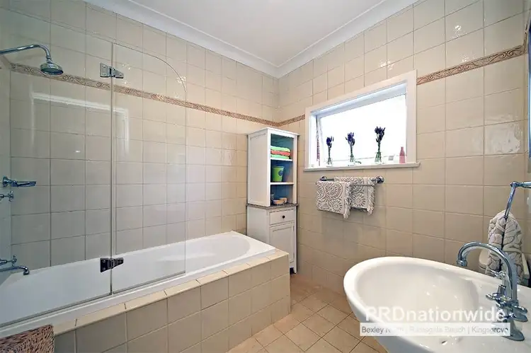 Fifth view of Homely villa listing, 2/39 Horbury Street, Sans Souci NSW 2219