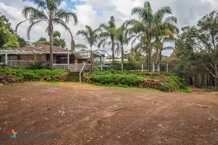 75 Wallangarra Rd, Bedfordale WA 6112