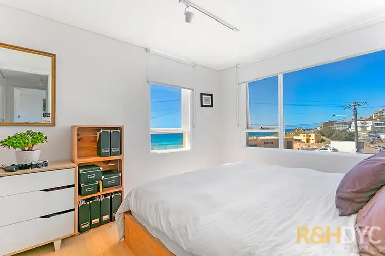 Fourth view of Homely unit listing, 2/50a Carrington Parade, Curl Curl NSW 2096