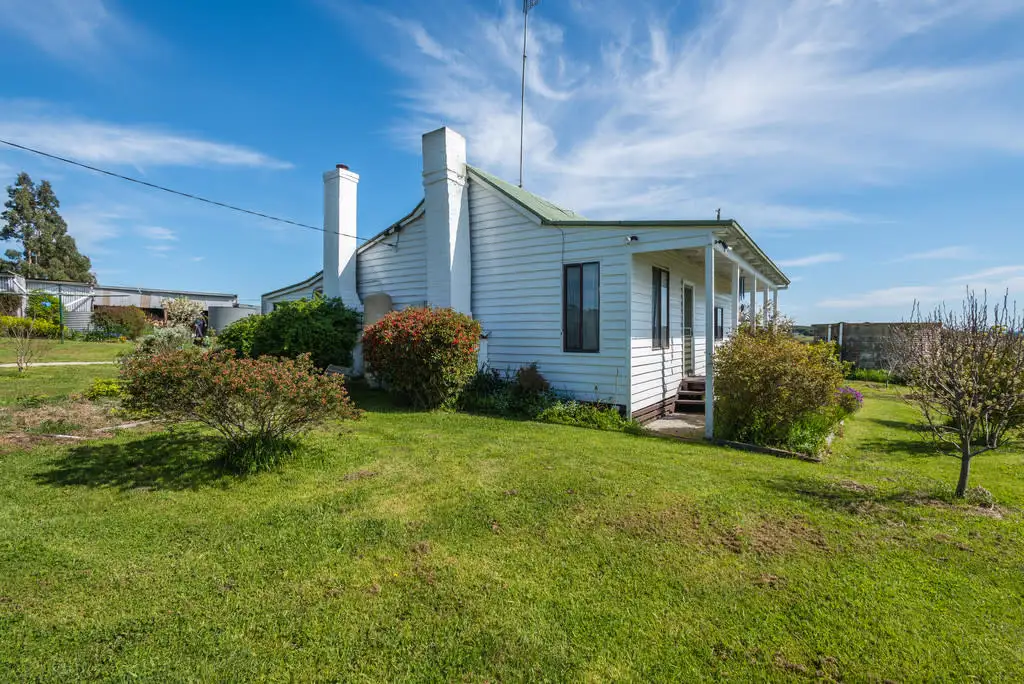 Main view of Homely house listing, 10 Scobles Road, Drummond VIC 3461