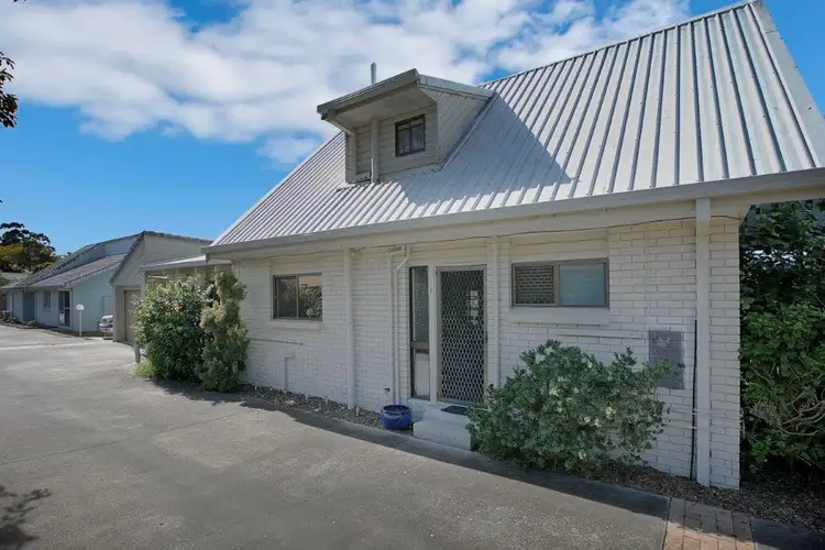 2/45 Valantine Road, Birkdale QLD 4159