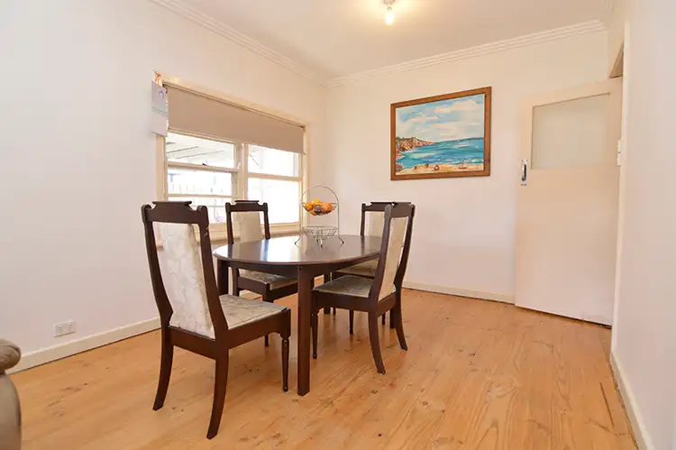 Fifth view of Homely house listing, 8 Valencia Avenue, Mildura VIC 3500