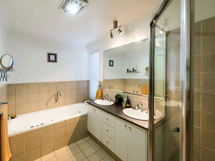 Fifth view of Homely house listing, 1 Durant Way, Brentwood WA 6153