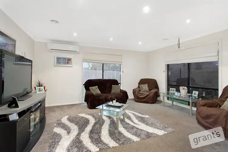 Fourth view of Homely house listing, 10 Mowbray Court, Berwick VIC 3806