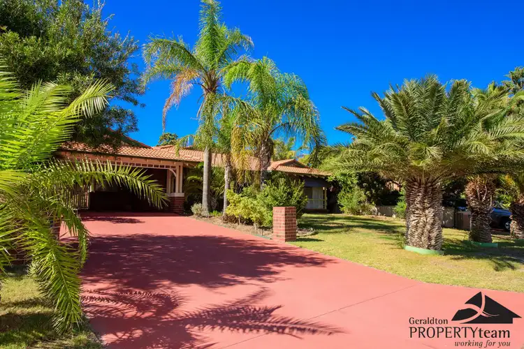 25 Seaview Boulevard, Wandina WA 6530