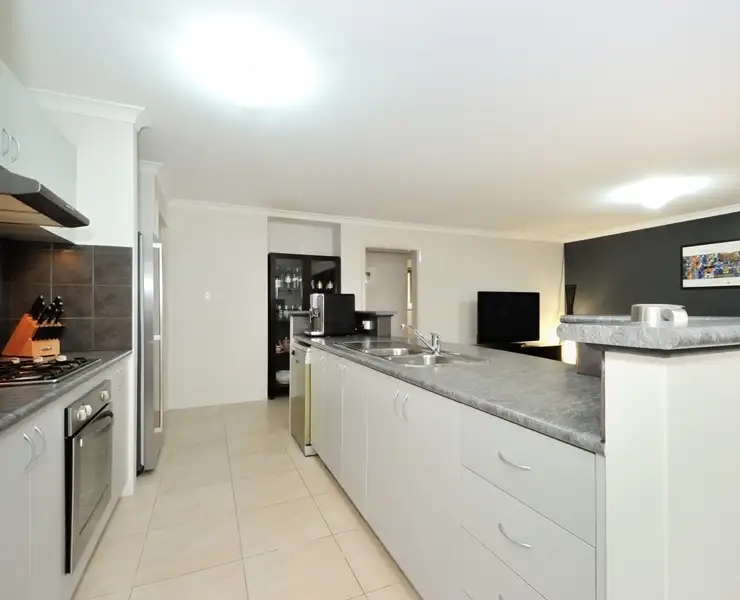 Sixth view of Homely house listing, 13 Songlark Court, Baldivis WA 6171